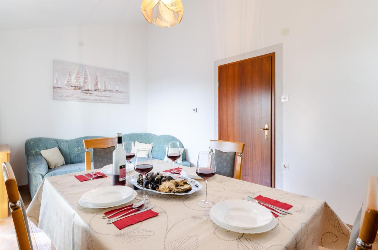 Apartmani Suncica Selce Eksteriør billede